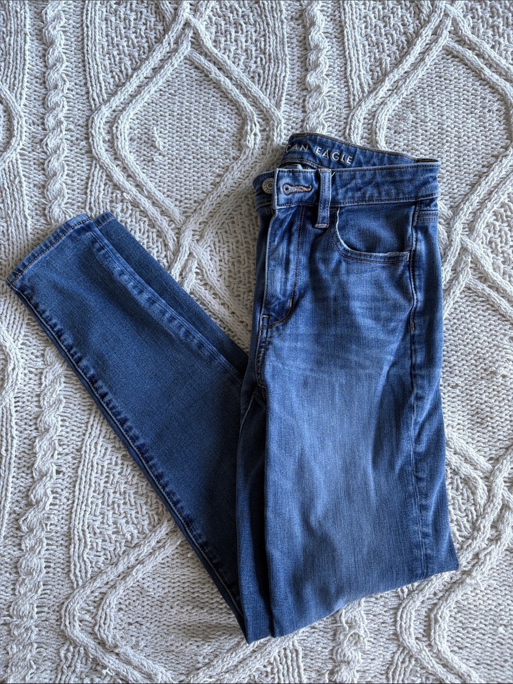 American Eagle Super Hi-Rise Jegging